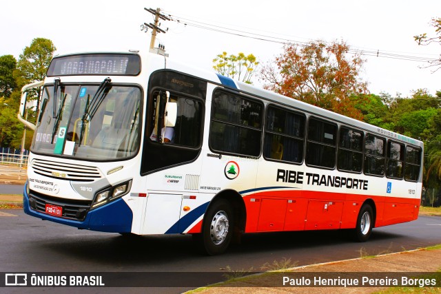 Ribe Transporte 1810 na cidade de Ribeirão Preto, São Paulo, Brasil, por Paulo Henrique Pereira Borges. ID da foto: 11470795.