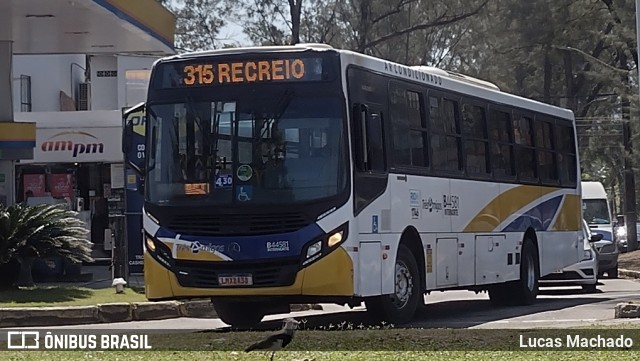 Auto Viação Três Amigos B44581 na cidade de Rio de Janeiro, Rio de Janeiro, Brasil, por Lucas Machado. Número da foto: #11468804.