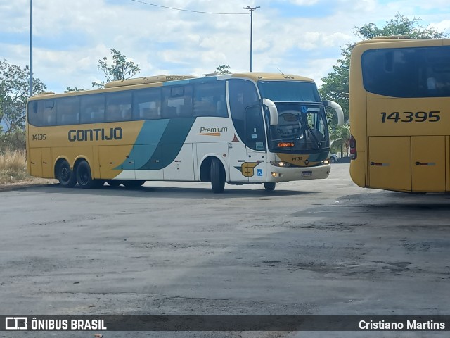 Empresa Gontijo de Transportes 14135 na cidade de Montes Claros, Minas Gerais, Brasil, por Cristiano Martins. ID da foto: 11469677.