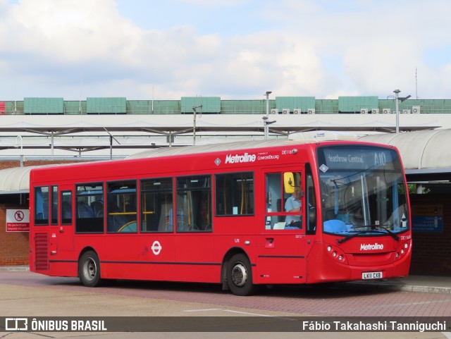 Metroline DE1169 na cidade de London, Greater London, Inglaterra, por Fábio Takahashi Tanniguchi. Número da foto: #11471425.