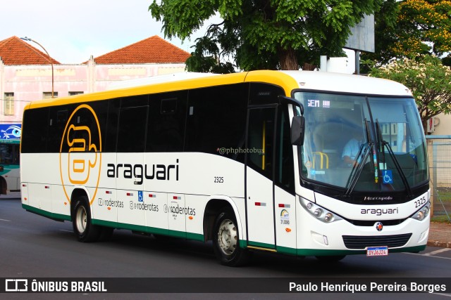 Expresso Araguari 2325 na cidade de Uberlândia, Minas Gerais, Brasil, por Paulo Henrique Pereira Borges. ID da foto: 11473158.