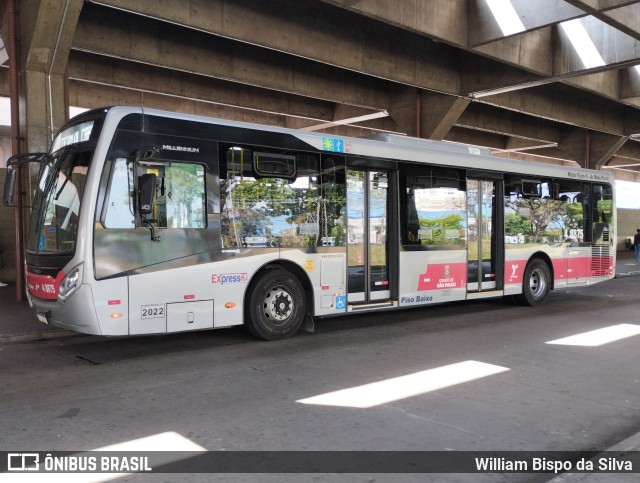 Express Transportes Urbanos Ltda 4 8875 na cidade de São Paulo, São Paulo, Brasil, por William Bispo da Silva. ID da foto: 11476238.