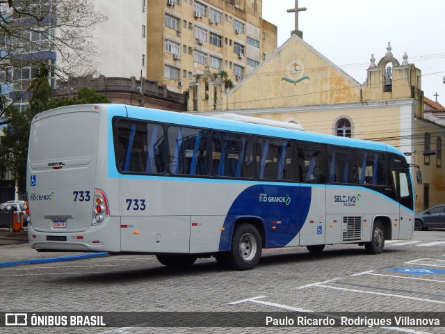 TransPessoal Transportes 733 na cidade de Rio Grande, Rio Grande do Sul, Brasil, por Paulo Ricardo  Rodrigues Villanova. ID da foto: 11475992.