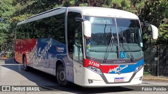 Airport Bus Service 37309 na cidade de São Paulo, São Paulo, Brasil, por Fábio Paixão. ID da foto: 11474847.