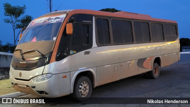 Ônibus Particulares 6A32 na cidade de Tucuruí, Pará, Brasil, por Nikolas Henderson. ID da foto: 11475688.