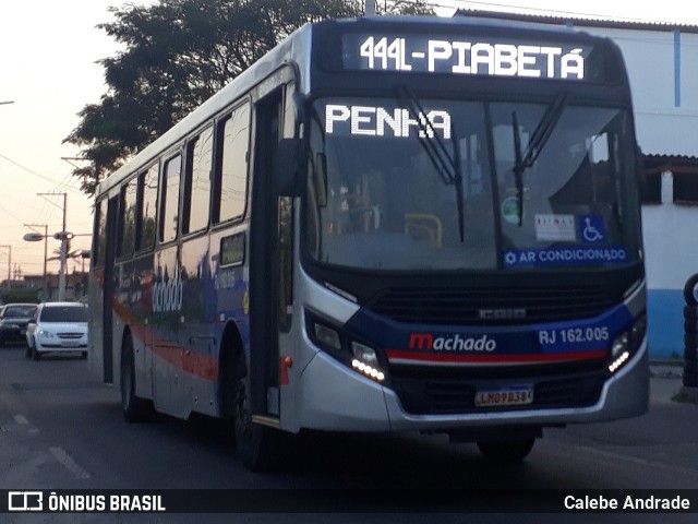 Transportes Machado RJ 162.005 na cidade de Duque de Caxias, Rio de Janeiro, Brasil, por Calebe Andrade. Número da foto: #11479247.