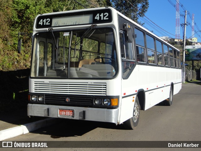 Ônibus Particulares 412 na cidade de Carlos Barbosa, Rio Grande do Sul, Brasil, por Daniel Kerber. Número da foto: #11479857.