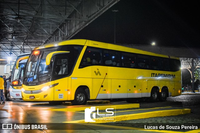 Viação Itapemirim 60011 na cidade de Campos dos Goytacazes, Rio de Janeiro, Brasil, por Lucas de Souza Pereira. ID da foto: 11479824.