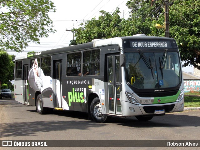 Viação Garcia 81087 na cidade de Paranavaí, Paraná, Brasil, por Robson Alves. ID da foto: 11483122.