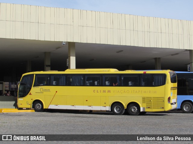 Viação Itapemirim 8613 na cidade de Caruaru, Pernambuco, Brasil, por Lenilson da Silva Pessoa. ID da foto: 11484683.