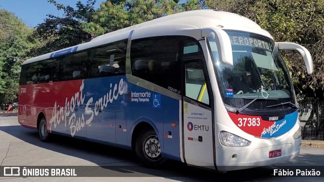Airport Bus Service 37383 na cidade de São Paulo, São Paulo, Brasil, por Fábio Paixão. Número da foto: #11484343.