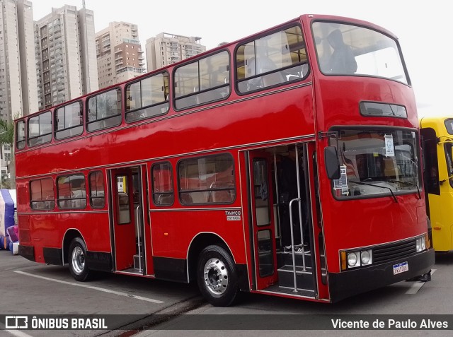 Ônibus Particulares 5D88 na cidade de Barueri, São Paulo, Brasil, por Vicente de Paulo Alves. Número da foto: #11487807.