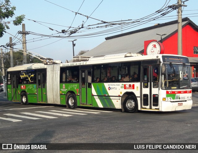 Next Mobilidade - ABC Sistema de Transporte 8105 na cidade de São Paulo, São Paulo, Brasil, por LUIS FELIPE CANDIDO NERI. ID da foto: 11491422.