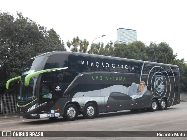 Viação Garcia 86068 na cidade de Curitiba, Paraná, Brasil, por Ricardo Matu. Número da foto: #11492129.
