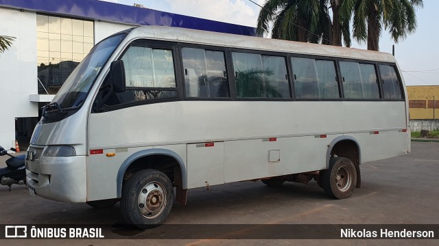 Ônibus Particulares 0E30 na cidade de Tucuruí, Pará, Brasil, por Nikolas Henderson. Número da foto: #11492704.
