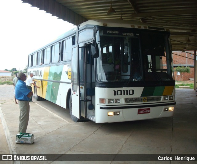 Empresa Gontijo de Transportes 10110 na cidade de Casa Nova, Bahia, Brasil, por Carlos  Henrique. Número da foto: #11492224.
