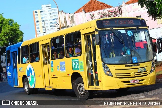 Viação Sorriso de Minas 4526 na cidade de Uberlândia, Minas Gerais, Brasil, por Paulo Henrique Pereira Borges. Número da foto: #11494918.