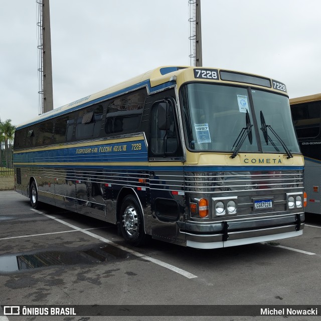 Ônibus Particulares 7228 na cidade de Barueri, São Paulo, Brasil, por Michel Nowacki. ID da foto: 11419214.