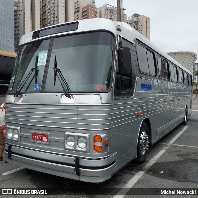 Brabus Transportes e Locadora de Veículos 9100 na cidade de Barueri, São Paulo, Brasil, por Michel Nowacki. ID da foto: 11419238.