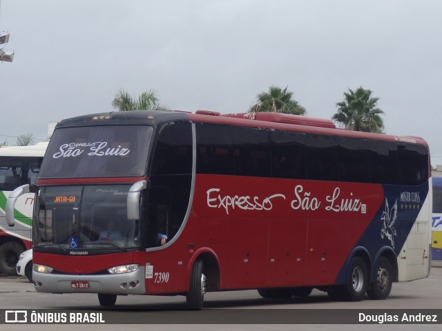Expresso São Luiz 7390 na cidade de Goiânia, Goiás, Brasil, por Douglas Andrez. Número da foto: #11418479.