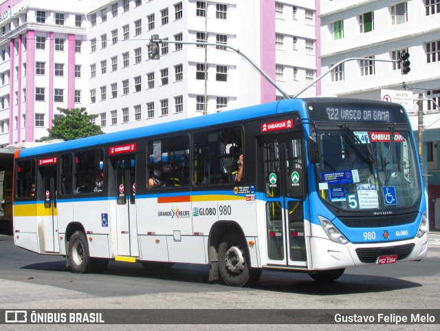 Transportadora Globo 980 na cidade de Recife, Pernambuco, Brasil, por Gustavo Felipe Melo. Número da foto: #11416403.