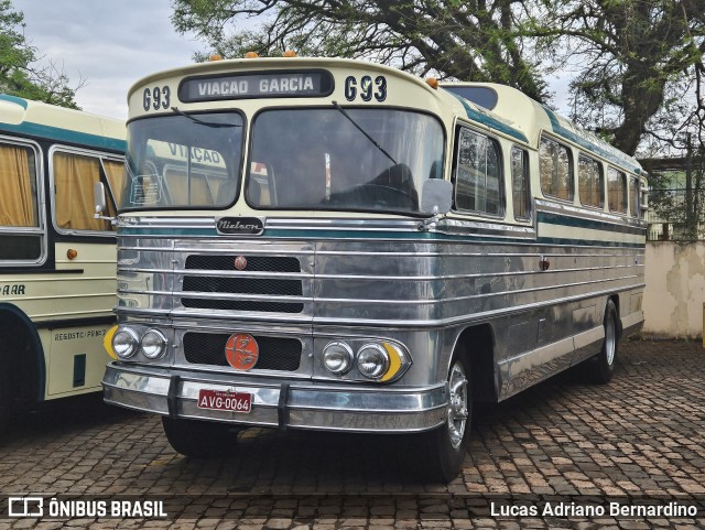 Viação Garcia G93 na cidade de Londrina, Paraná, Brasil, por Lucas Adriano Bernardino. Número da foto: #11417758.
