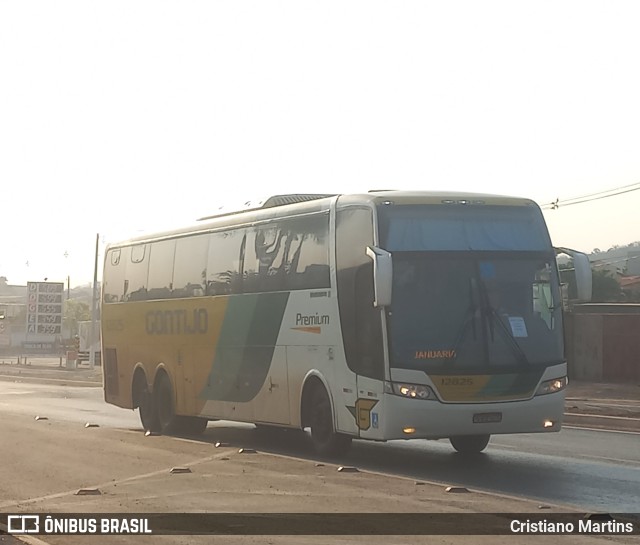 Empresa Gontijo de Transportes 12825 na cidade de Montes Claros, Minas Gerais, Brasil, por Cristiano Martins. ID da foto: 11496768.