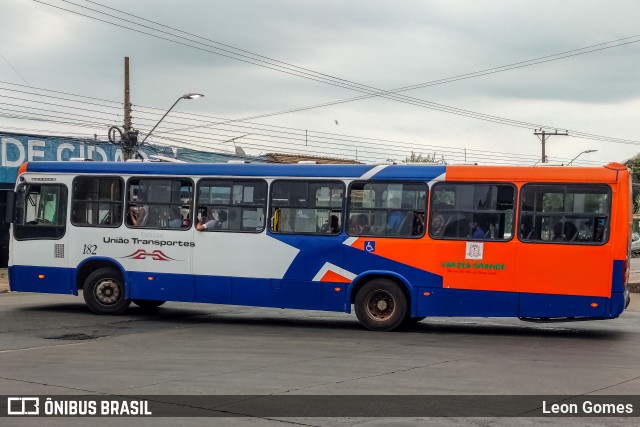 União Transportes 182 na cidade de Várzea Grande, Mato Grosso, Brasil, por Leon Gomes. Número da foto: #11498631.