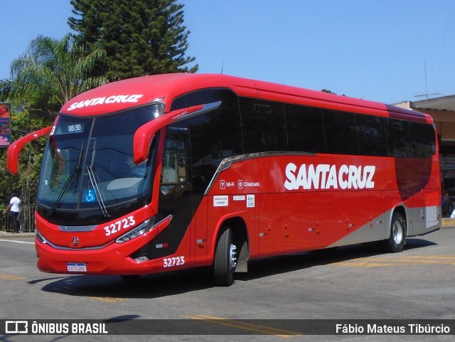 Viação Santa Cruz 32723 na cidade de Três Corações, Minas Gerais, Brasil, por Fábio Mateus Tibúrcio. ID da foto: 11495565.