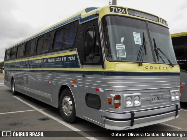 Ônibus Particulares 7124 na cidade de Barueri, São Paulo, Brasil, por Gabriel Oliveira Caldas da Nobrega. Número da foto: #11497588.