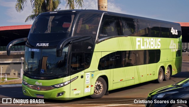 4bus - Cooperativa de Transporte Rodoviário de Passageiros Serviços e Tecnologia - Buscoop 40004 na cidade de Londrina, Paraná, Brasil, por Cristiano Soares da Silva. ID da foto: 11422171.