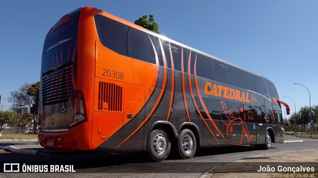 Catedral Turismo 20308 na cidade de Brasília, Distrito Federal, Brasil, por João Gonçalves. Número da foto: #11419668.
