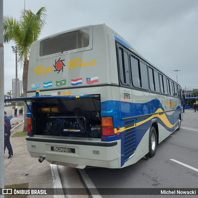 Vip Bus Comércio de Ônibus 1991 na cidade de Barueri, São Paulo, Brasil, por Michel Nowacki. Número da foto: #11421760.