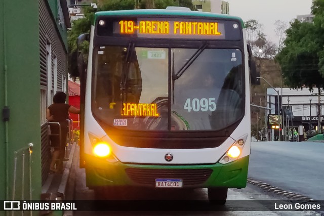 Integração Transportes 4095 na cidade de Cuiabá, Mato Grosso, Brasil, por Leon Gomes. Número da foto: #11419626.