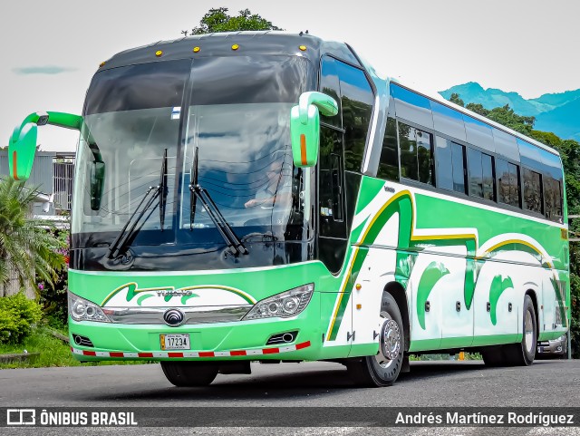 Transportes Blanco 00 na cidade de Belén, Heredia, Costa Rica, por Andrés Martínez Rodríguez. ID da foto: 11421874.