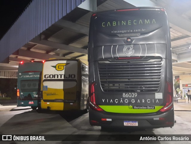 Viação Garcia 86039 na cidade de Resende, Rio de Janeiro, Brasil, por Antônio Carlos Rosário. ID da foto: 11424278.