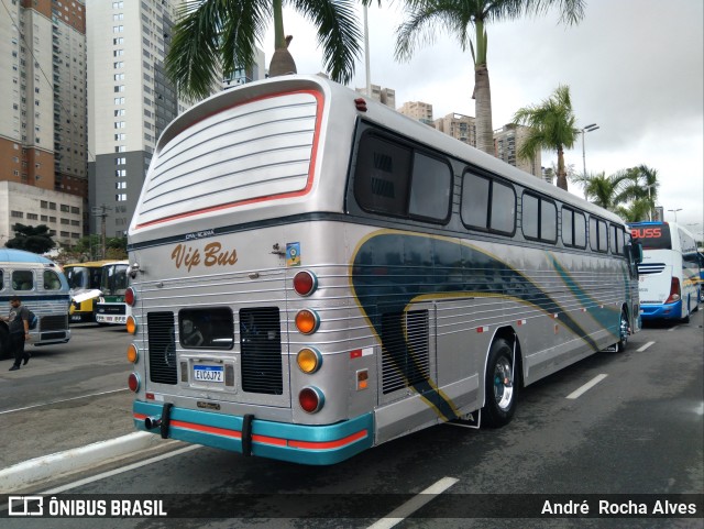 Vip Bus Comércio de Ônibus 6972 na cidade de Barueri, São Paulo, Brasil, por André  Rocha Alves. Número da foto: #11426558.