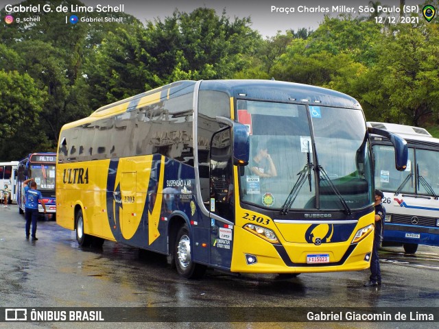 Viação Ultra 2303 na cidade de São Paulo, São Paulo, Brasil, por Gabriel Giacomin de Lima. Número da foto: #11428177.