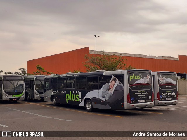 Viação Garcia 81038 na cidade de Maringá, Paraná, Brasil, por Andre Santos de Moraes. ID da foto: 11430131.