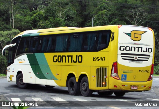 Empresa Gontijo de Transportes 19540 na cidade de Juiz de Fora, Minas Gerais, Brasil, por Gabriel Cruz. ID da foto: 11432014.