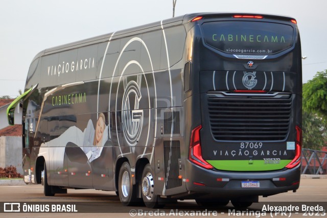 Viação Garcia 87069 na cidade de Maringá, Paraná, Brasil, por Alexandre Breda. Número da foto: #11431074.