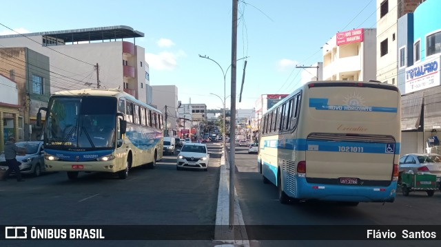 Viação Novo Horizonte 1021011 na cidade de Vitória da Conquista, Bahia, Brasil, por Flávio  Santos. ID da foto: 11429418.