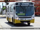 Transportes Guanabara 303 na cidade de Natal, Rio Grande do Norte, Brasil, por John Herbert. Número da foto: #11429339.