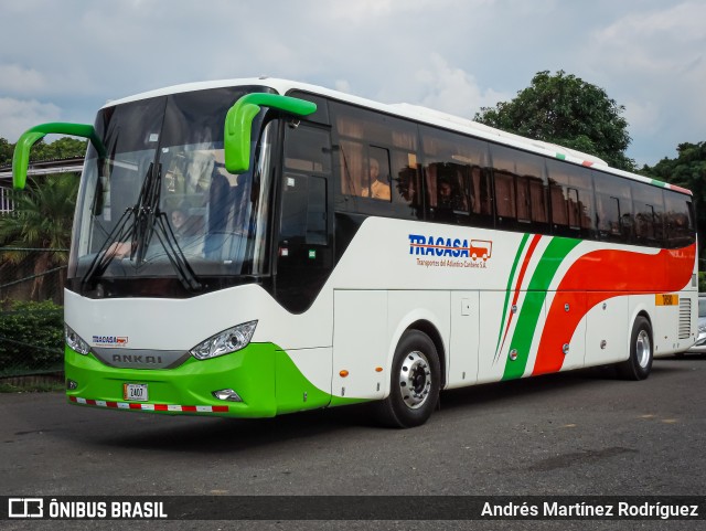 Tracasa 00 na cidade de Belén, Heredia, Costa Rica, por Andrés Martínez Rodríguez. Número da foto: #11434272.