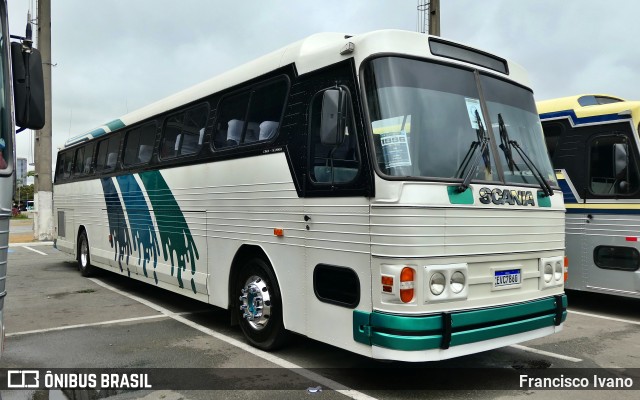 Ônibus Particulares 7160 na cidade de Barueri, São Paulo, Brasil, por Francisco Ivano. Número da foto: #11434116.