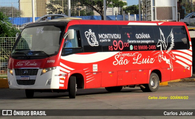 Expresso São Luiz 8090 na cidade de Goiânia, Goiás, Brasil, por Carlos Júnior. ID da foto: 11433888.