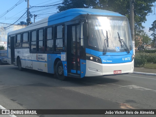 Transwolff Transportes e Turismo 6 6672 na cidade de São Paulo, São Paulo, Brasil, por João Victor Reis de Almeida. Número da foto: #11434905.