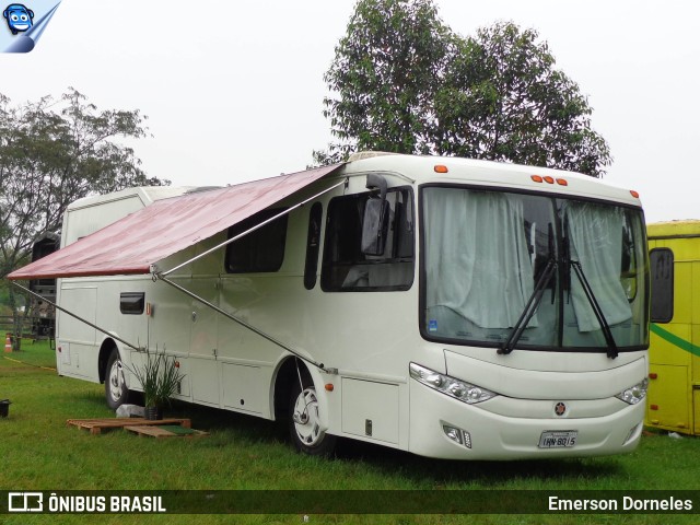 Motorhomes 8015 na cidade de Esteio, Rio Grande do Sul, Brasil, por Emerson Dorneles. ID da foto: 11432720.